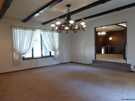 4th image of 2565 Marywood Dr