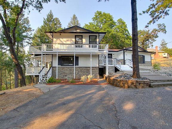 2nd image of 445 Hawthorne Road
