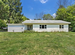 70832 M 43, South Haven, MI 49090