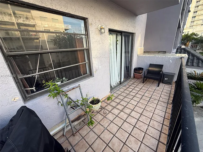 777 SW 9th Ave #205 — Photo 42
