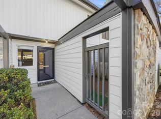 3617 Maple Glen Ln, Charlotte, NC 28226