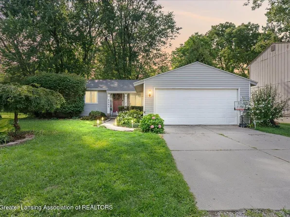 6067 Hart St, East Lansing, MI 48823