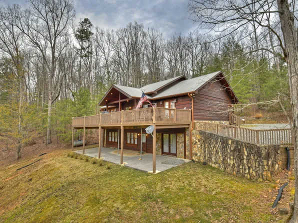 45 Channing Ridge Rd, Morganton, GA 30560