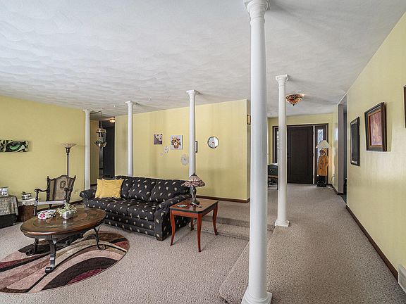 5th image of 7217 W U Ave