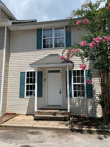 119 Boyd Cir #F Photo 1