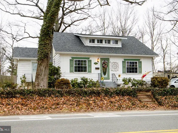203 Berlin Rd N, Lindenwold, NJ 08021