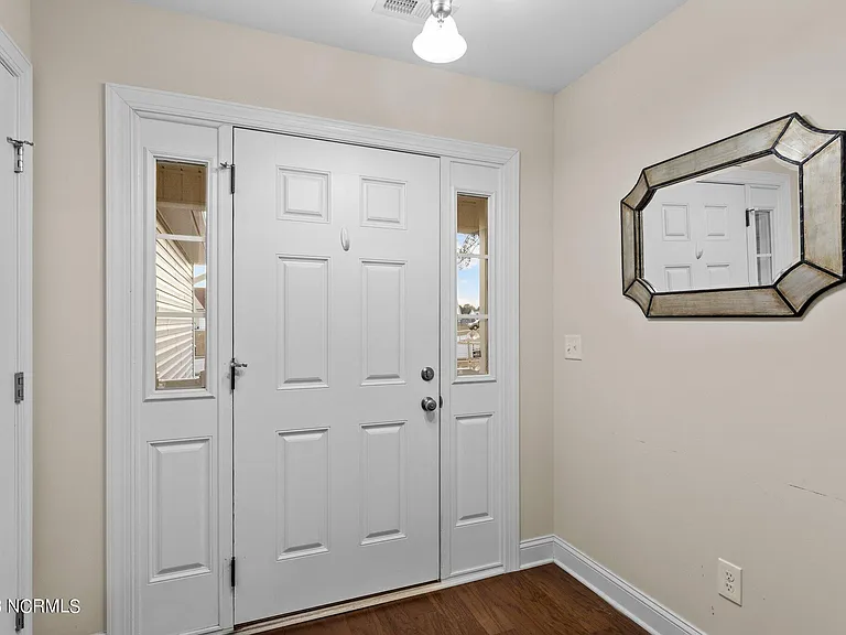 711 Shearwater Ln — Photo 21