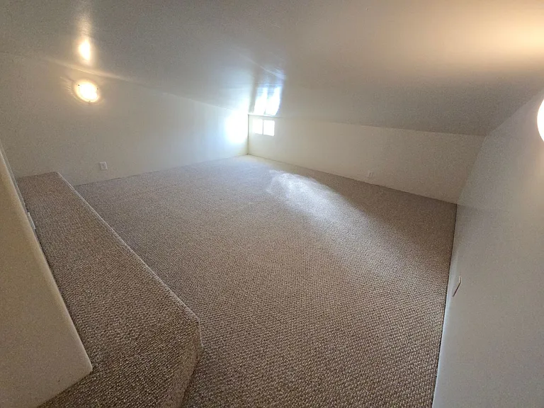 218 San Clemente Ave NW — Photo 26