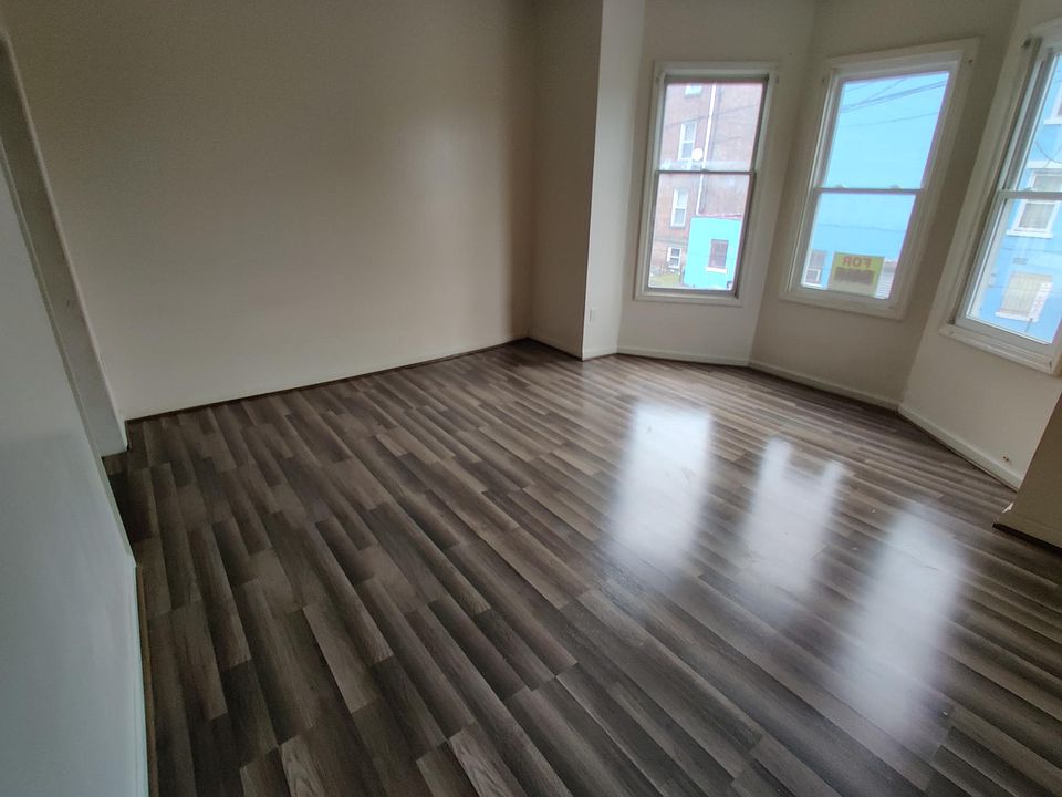 33 Benkard Ave Newburgh, NY, 12550 Apartments for Rent Zillow