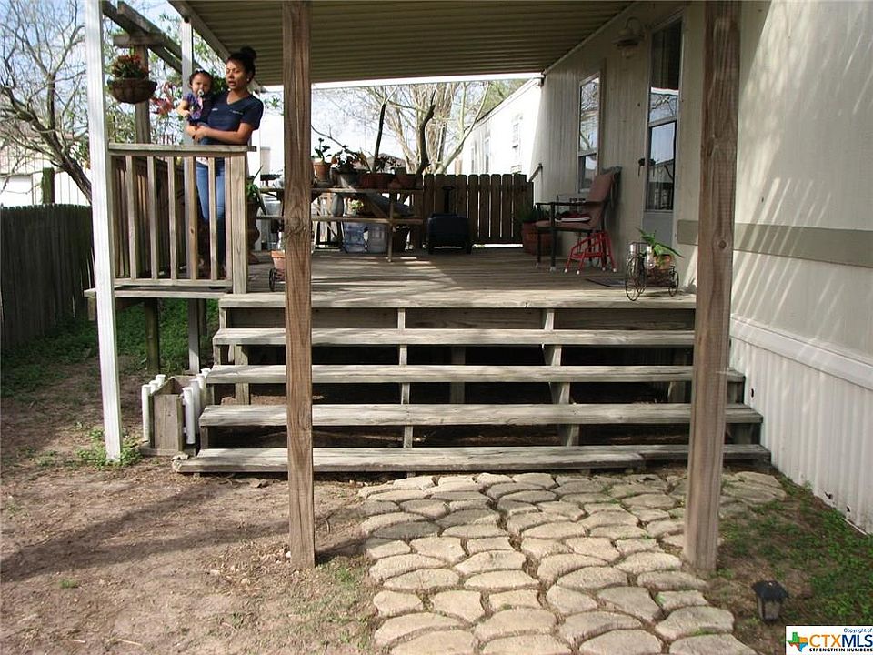 1st image of 313 Sea Spray Dr
