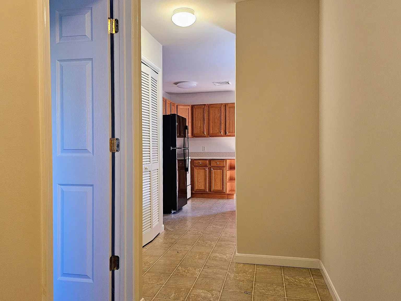 2 bed, 940 sqft, $1,595 — Photo 4