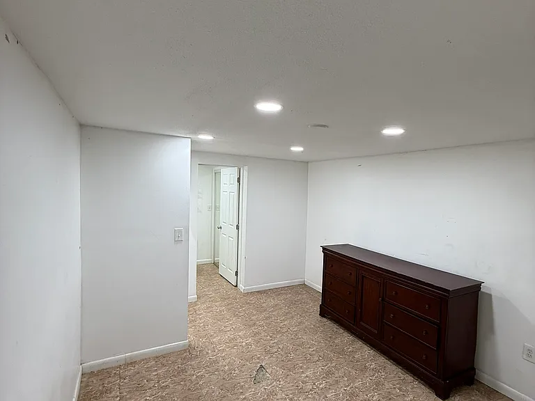 870 NW 19th Ct #2 — Photo 5
