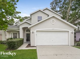 11013 Indian Oaks Dr, Tampa, FL 33625