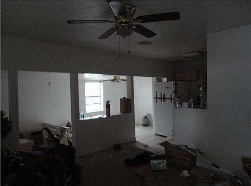 4th image of 1012 58th Ave N