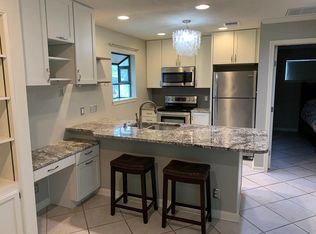2412 Enfield Rd APT 8, Austin, TX 78703