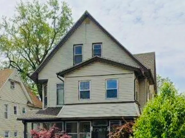 14-16 Wolcott St, Springfield, MA 01104