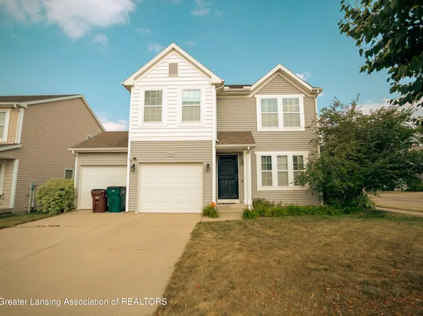 502 Wendover Dr, Lansing, MI 48906