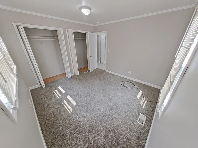 28218 Maple St — Photo 8
