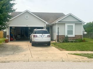 169 Winterwood Dr, Greenwood, IN