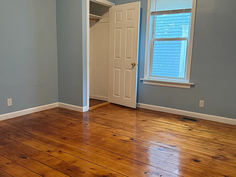 69 Catharine St #1 — Photo 16
