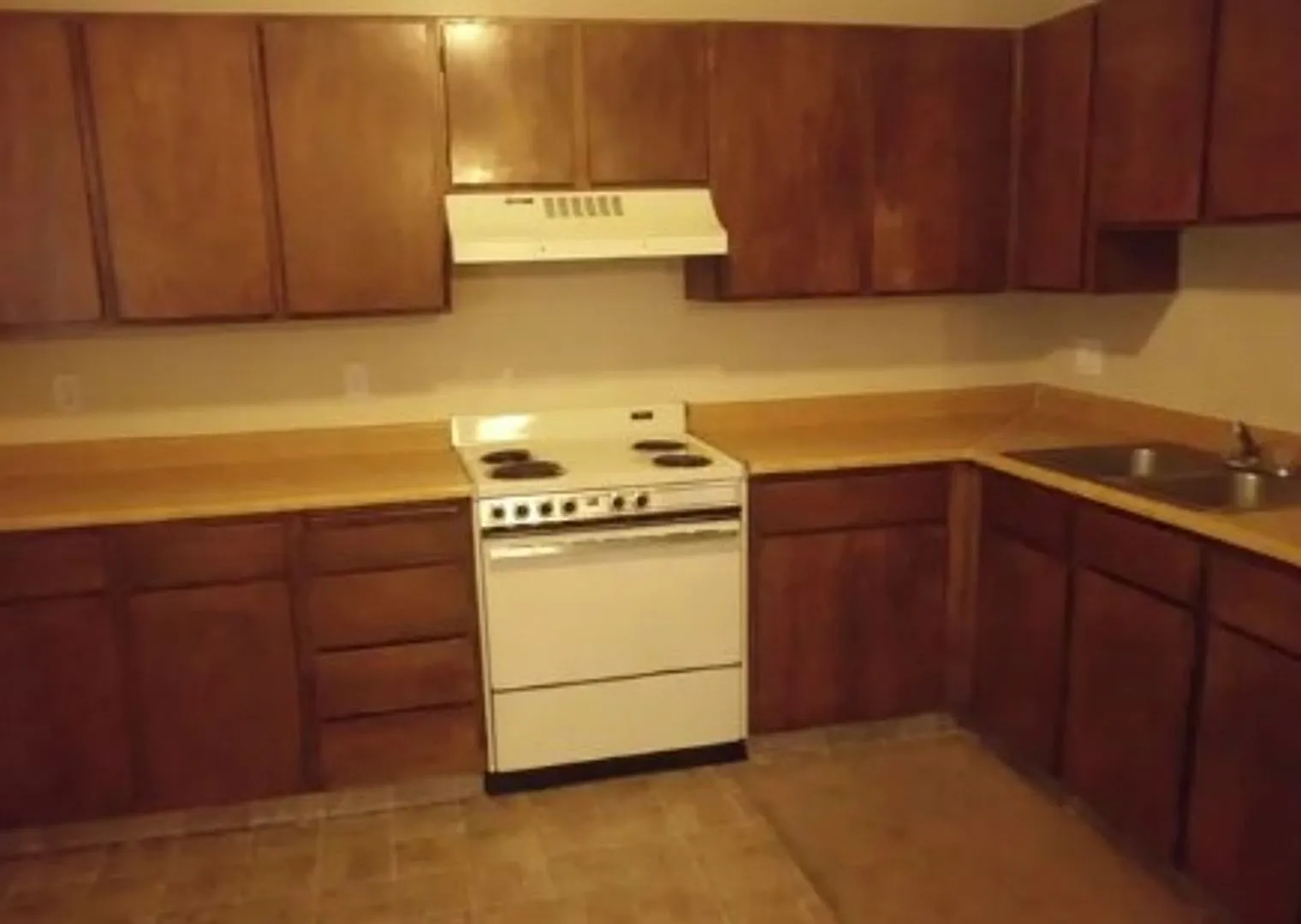 Anderson 711 W 400 N — Photo 2
