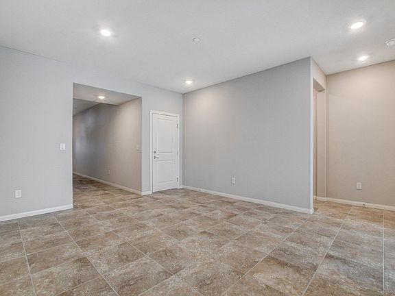 5th image of 4547 Ginger Hills Ave
