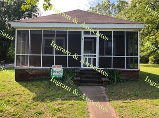 4205 Old Woodlawn St, Hopewell, VA 23860