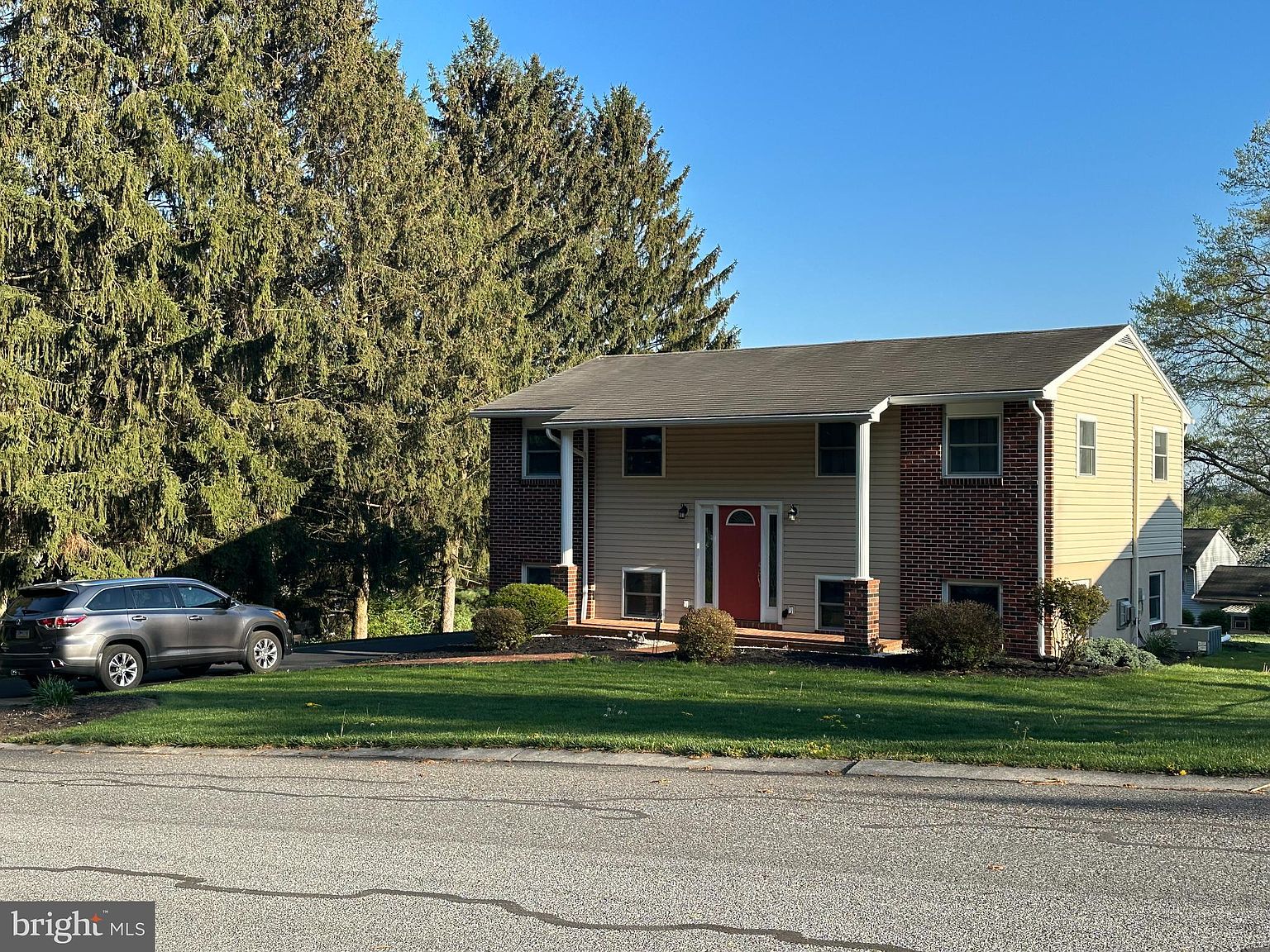 2138 Cloverfield Dr, Lebanon, PA 17046 Zillow