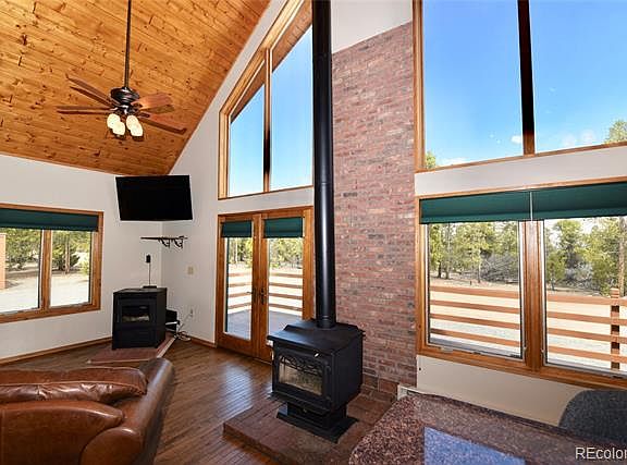 4th image of 284 Spruce Dr