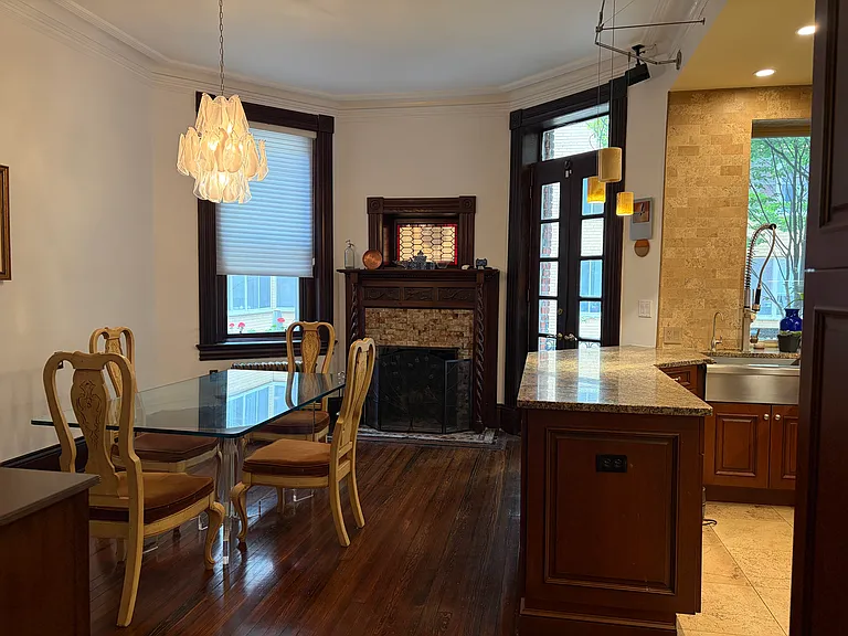 Dining area adjoining the kitchen