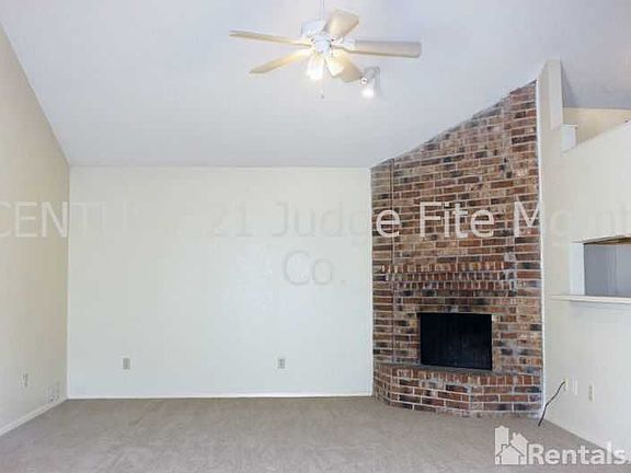 3rd image of 1742 Carrington Dr