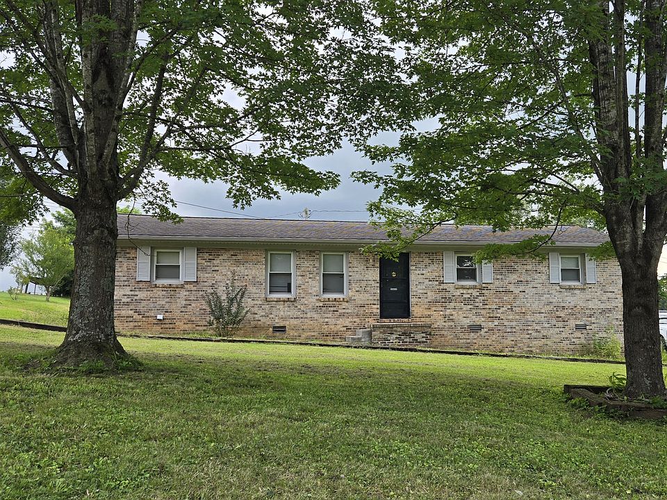 1st image of 633 Meadowbrook Dr