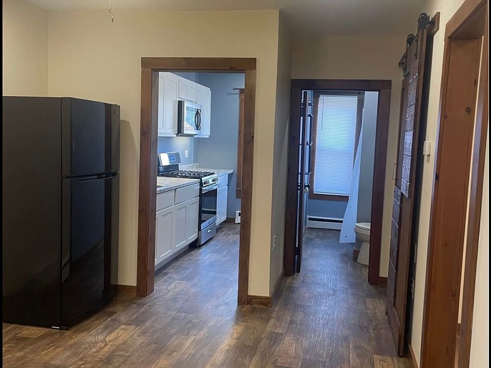 1st image of 480 Cumberland Hill Rd APT 1R