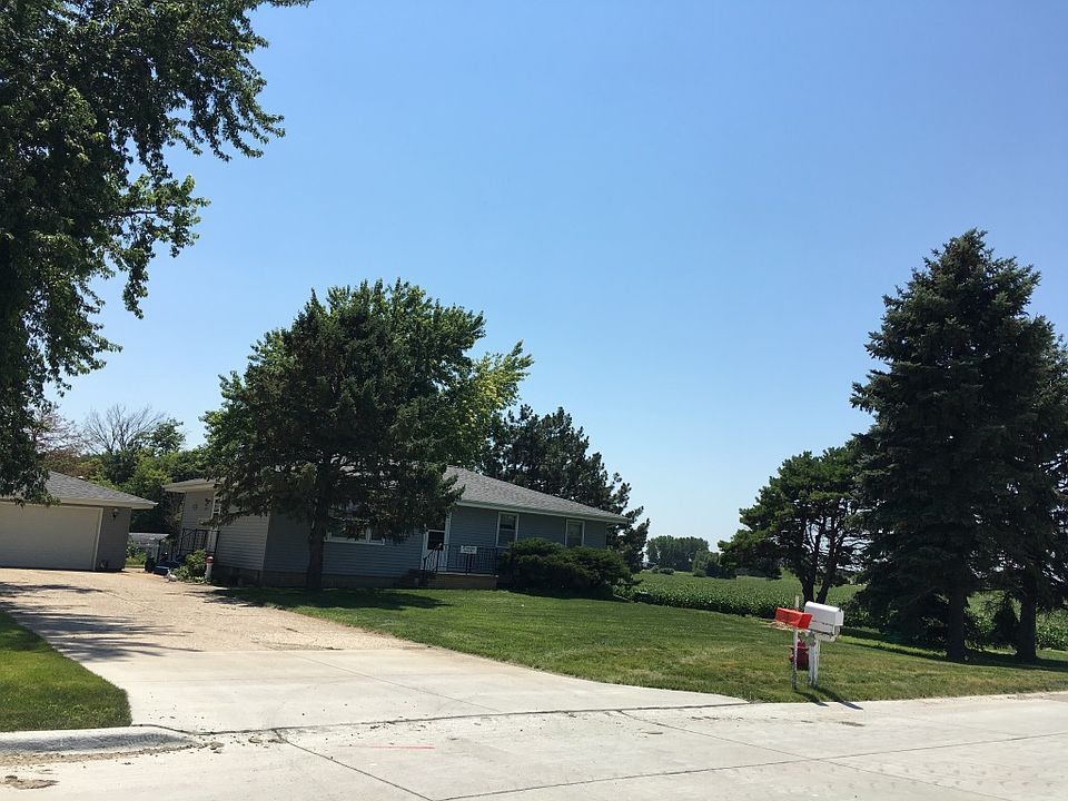 1st image of 276 149th St