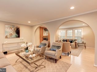 7 Starlight Ct, Rockville, MD 20854