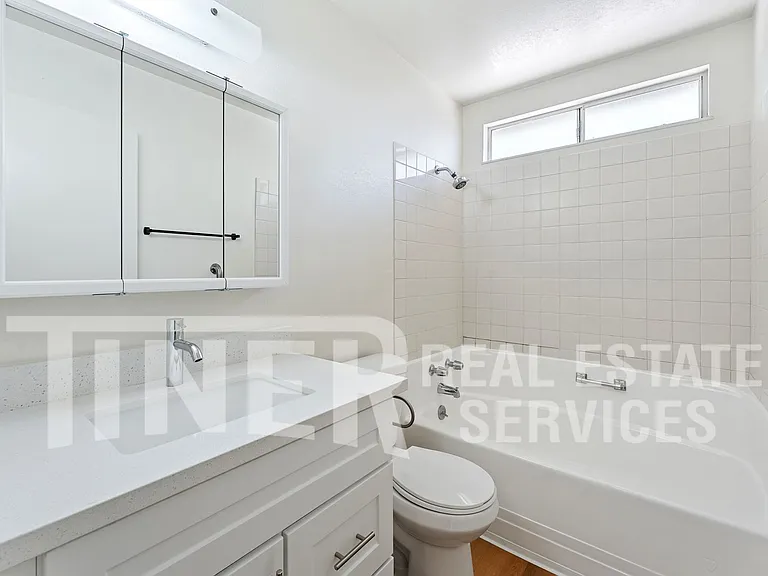 3233 Oriole Way — Photo 17
