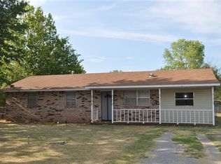 282457 Sunray Dr, Comanche, OK 73529