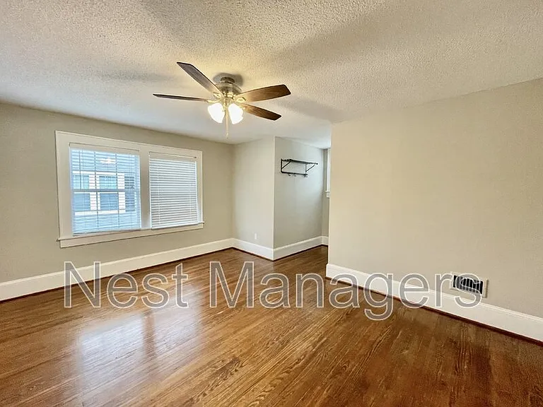 1312 Summitt Ave — Photo 29
