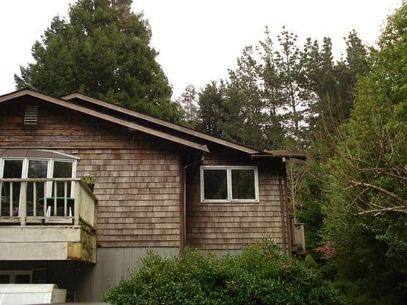 3rd image of 1389 Gibson Dr
