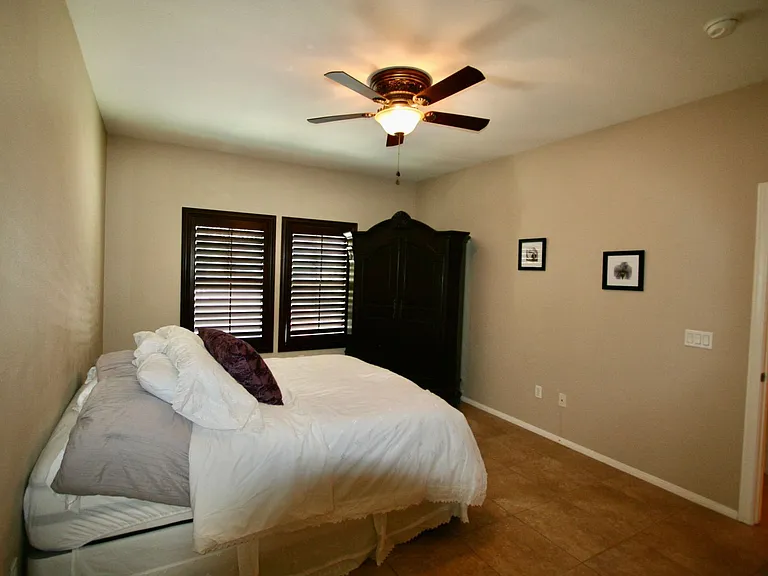 820 Canterra St #2052 — Photo 17