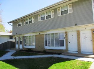 1231 Orchard Rd, Bloomington, IL 61704