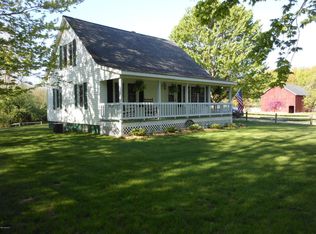 10668 Wilson St, Nunica, MI 49448