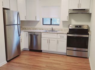 22 Cove Rd APT 3, Stamford, CT 06902