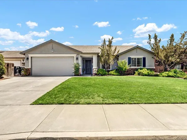 1895 N Rivermist Court, Hanford, CA 93230