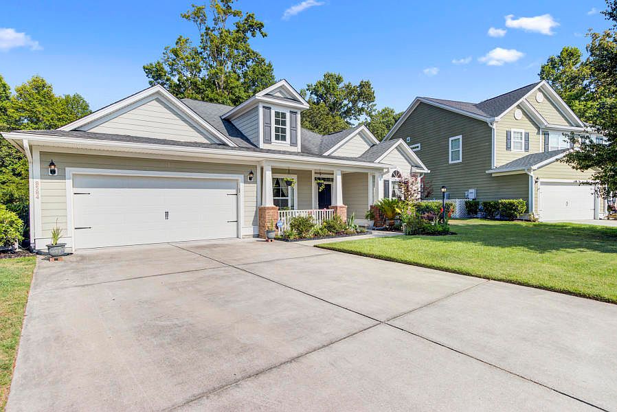 2nd image of 8584 Sentry Cir