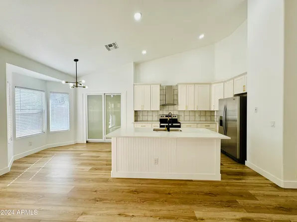 4105 W SHANNON Street, Chandler, AZ 85226