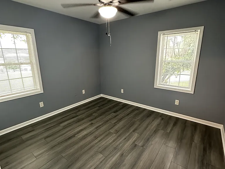 567 N Marietta Pkwy NE — Photo 23