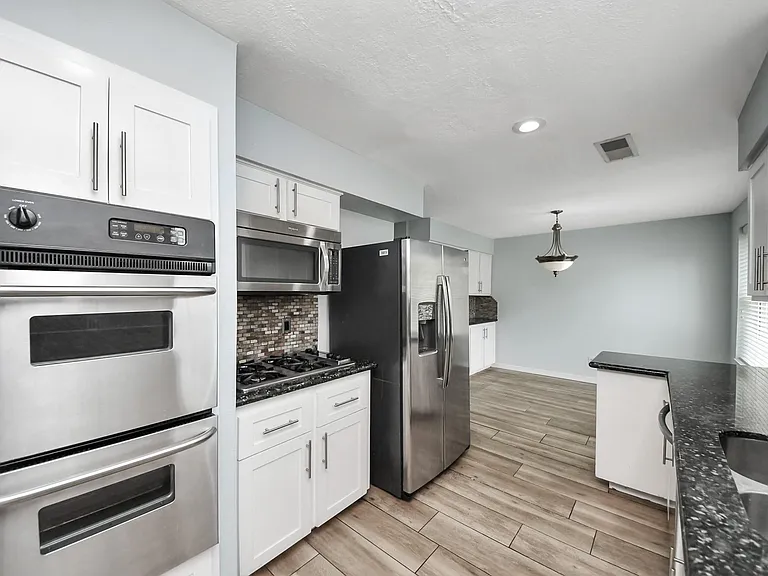 5954 Beaudry Dr — Photo 12