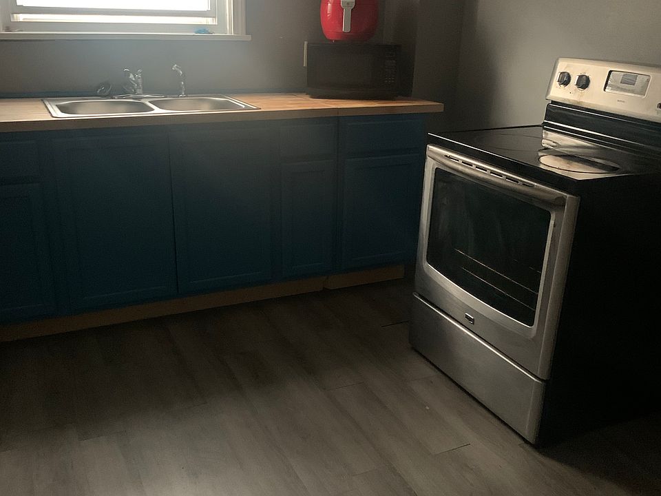 1st image of 3675 E 131st St #1