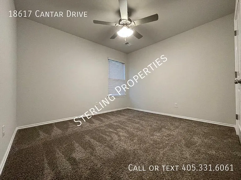 18617 Cantar Dr — Photo 6